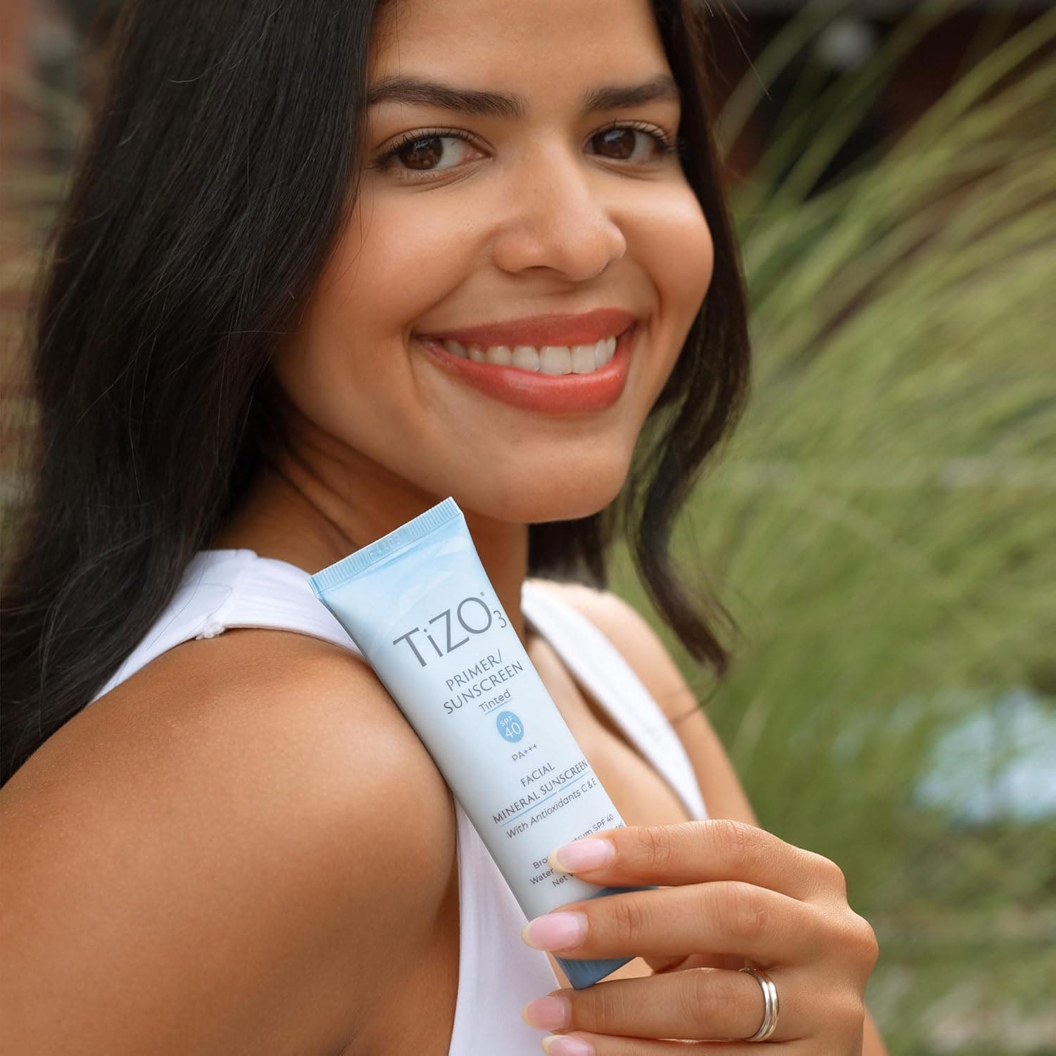TiZO3 Facial Mineral Sunscreen and Primer – image 7