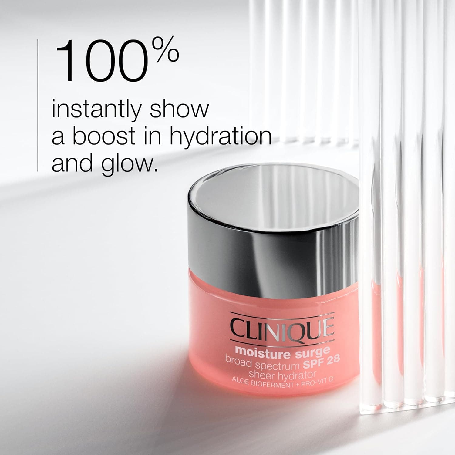 Clinique Moisture Surge Broad Spectrum SPF 28 Sheer Hydrator Face Moisturizer With Hyaluronic Acid, Aloe Bioferment + Provitamin D – image 2